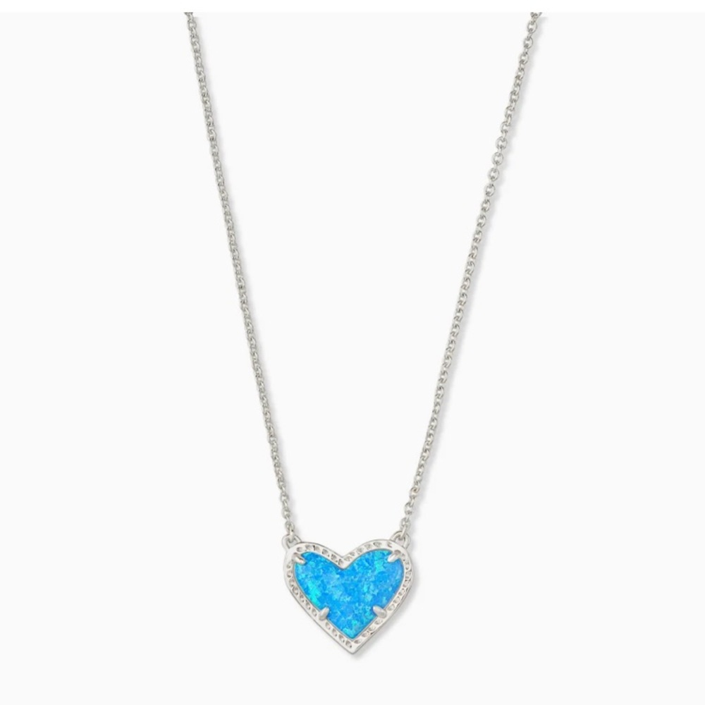 Kendra Scott Ari Heart Silver Pendant Necklace in Ocean Kyocera Opal